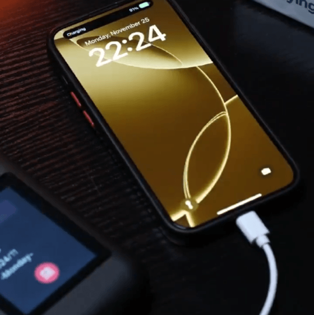 NEW écouteur écran Géant Batterie externe intégrée 